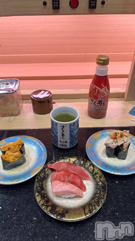 上越デリヘルRICHARD（リシャール）(リシャール)仁美なな(22)の2025年10月1日写メブログ「🍣🍣」