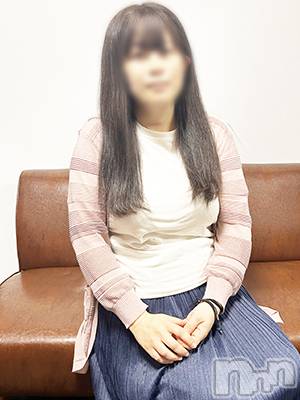 まつり(46) 身長156cm、スリーサイズB92(F).W60.H85。新潟人妻デリヘル 熟女の風俗 最終章(ジュクジョノフウゾクサイシュウショウ)在籍。