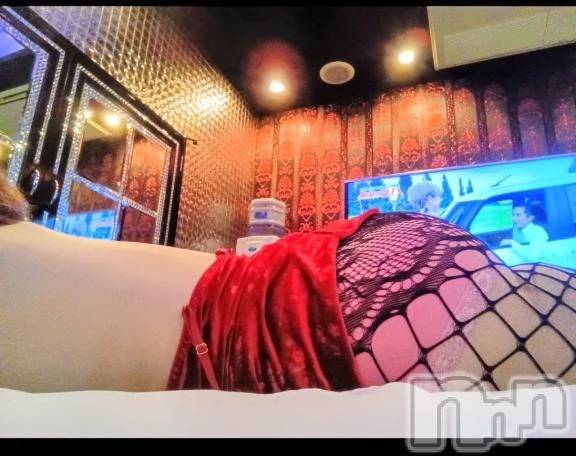 新潟デリヘル新潟市鳥屋野潟ちゃんこ(ニイガタシトヤノガタチャンコ) めぐ(45)の11月17日写メブログ「『今日の秘密アイテム✨』」