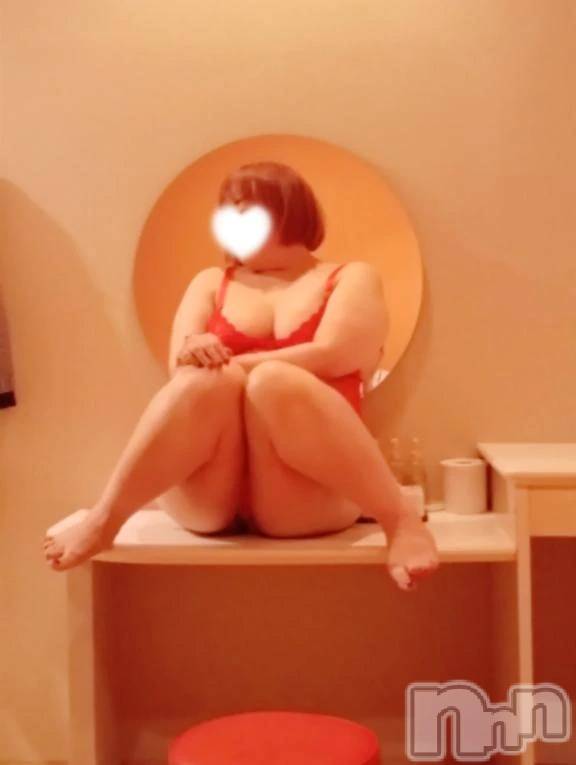 新潟デリヘル新潟市鳥屋野潟ちゃんこ(ニイガタシトヤノガタチャンコ)めぐ(45)の2026年5月7日写メブログ「派手な感じが」