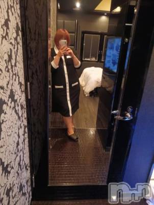 新潟デリヘル 新潟市鳥屋野潟ちゃんこ(ニイガタシトヤノガタチャンコ) めぐ(45)の11月15日写メブログ「『これ、似合うかな？🌸』」