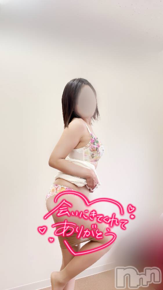 新潟人妻デリヘル新潟の可憐な妻たち～秘密の逢瀬～(ニイガタノカレンナツマタチ～ヒミツノオウセ～) 【新人】椎名はな(40)の7月3日写メブログ「リクエスト出勤でした🩷」