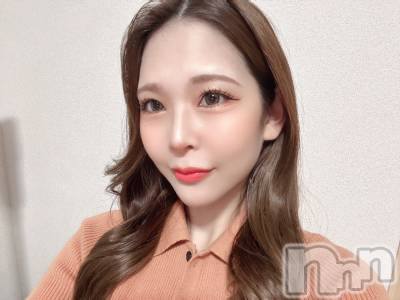 ひろ(ヒミツ) 身長168cm。権堂キャバクラ・クラブ 151-A(イチゴイチエ)在籍。