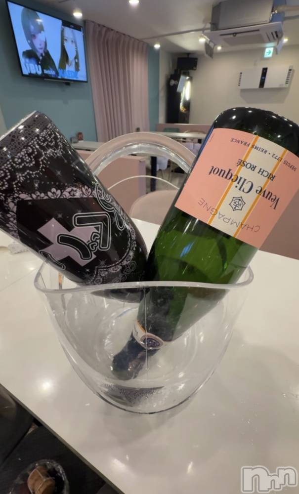 ����������ʥå��������륺�С�Girls Bar Philia(�����륺�С��ե��ꥢ) �����ͤ�4��28���̥�֥�����😻😻��