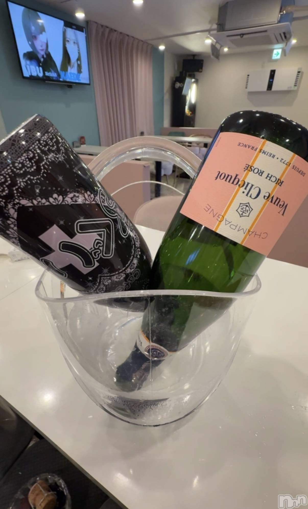 ����������ʥå��������륺�С�Girls Bar Philia(�����륺�С��ե��ꥢ) ��2026ǯ4��28���̥�֥�����😻😻��