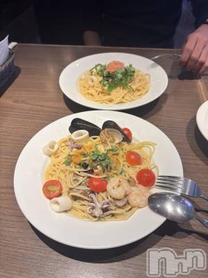 新潟駅前スナック・ガールズバーカラオケハイボールbar美人姉妹(カラオケハイボールバービジンシマイ) ひじりの10月25日写メブログ「10月25日 20時00分のブログ」