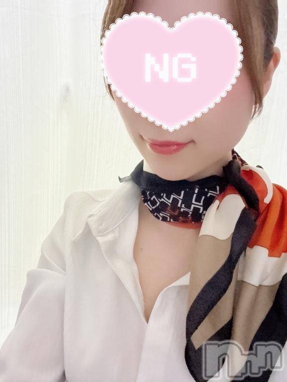 新潟デリヘルGRACE　新潟(グレース　ニイガタ) 蓮水（はすみ）(32)の10月18日写メブログ「スカーフがマイブーム♥️」