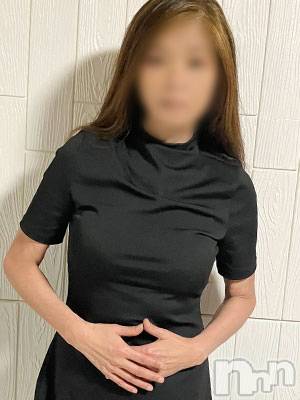 いちじょう(51) 身長164cm、スリーサイズB86(F).W57.H86。新潟人妻デリヘル 熟女の風俗 最終章(ジュクジョノフウゾクサイシュウショウ)在籍。