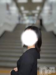 新潟デリヘル奥様特急 新潟店(オクサマトッキュウニイガタテン) くらげ(18)の10月31日写メブログ「試験が終わってようやく解放。服も布団も吹っ飛ぶ気分。」