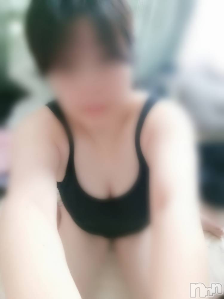松本発ぽっちゃり癒し姫 松本店(イヤシヒメマツモトテン) 【B】水野さつき(36)の8月18日写メブログ「明日と自撮り棒」