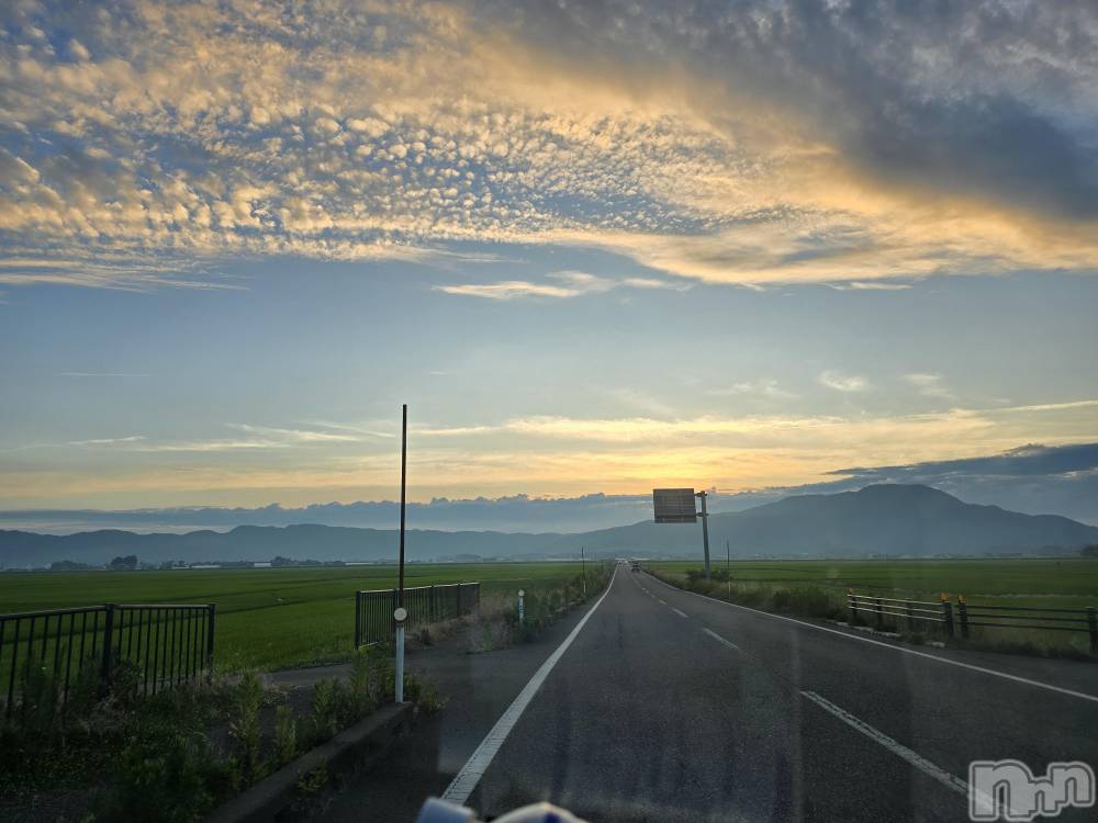 新潟デリヘル奥様特急 新潟店(オクサマトッキュウニイガタテン) まみい(45)の10月19日写メブログ「皆様のラブコールありがとうございました。」