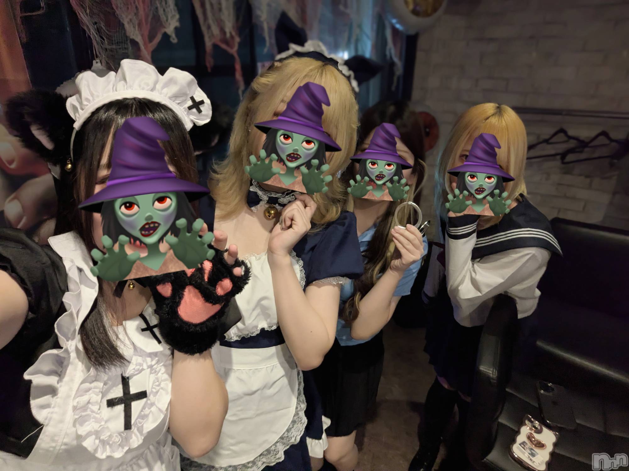 新潟駅前スナック・ガールズバーGirls Bar Bacchus新潟駅前店(バッカスエキマエテン) の2025年10月31日写メブログ「とりっくおあとりーと🍬」