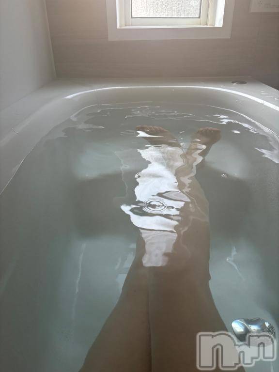 新潟ソープ新潟バニーコレクション(ニイガタバニーコレクション) カリン(21)の3月20日写メブログ「贅沢な朝のお風呂🛁」