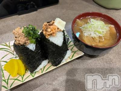新潟ソープ 新潟バニーコレクション(ニイガタバニーコレクション) カリン(21)の10月13日写メブログ「🍙飯テロ🍙」