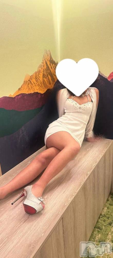 新潟手コキ新潟風俗Noel-ノエル-(ノエル) 体験かれん(18)の5月25日写メブログ「本日はかれんお休みでした😪」
