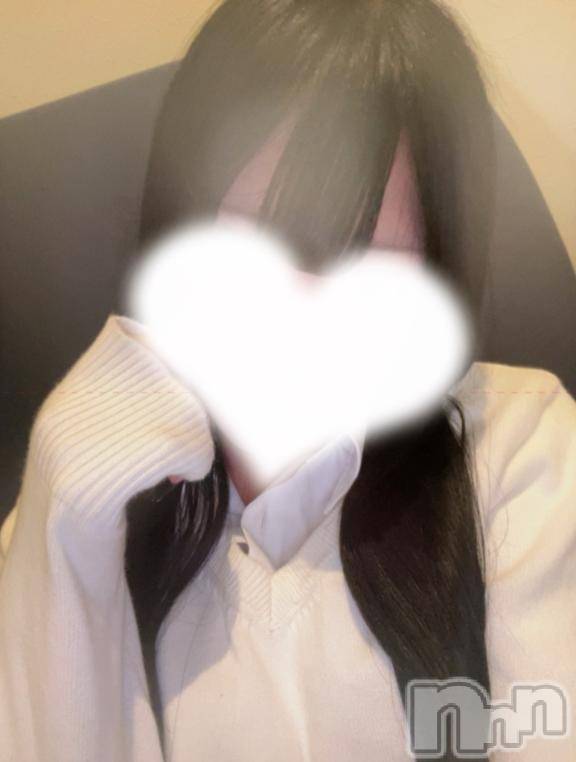 長岡デリヘル純・無垢(ジュンムク) れいな(20)の10月10日写メブログ「君のことを想うたび🐿🍁」