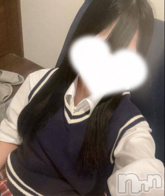 長岡デリヘル純・無垢(ジュンムク) れいな(20)の10月15日写メブログ「今日の制服💌」