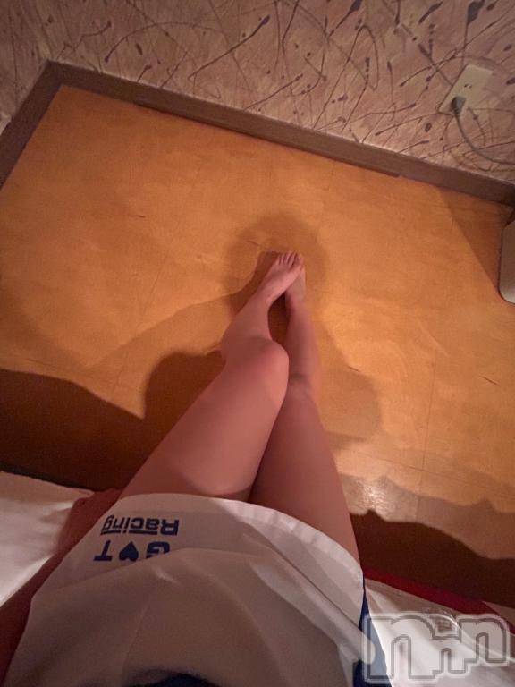 長岡デリヘル純・無垢(ジュンムク) れいな(20)の12月17日写メブログ「あお？♡」