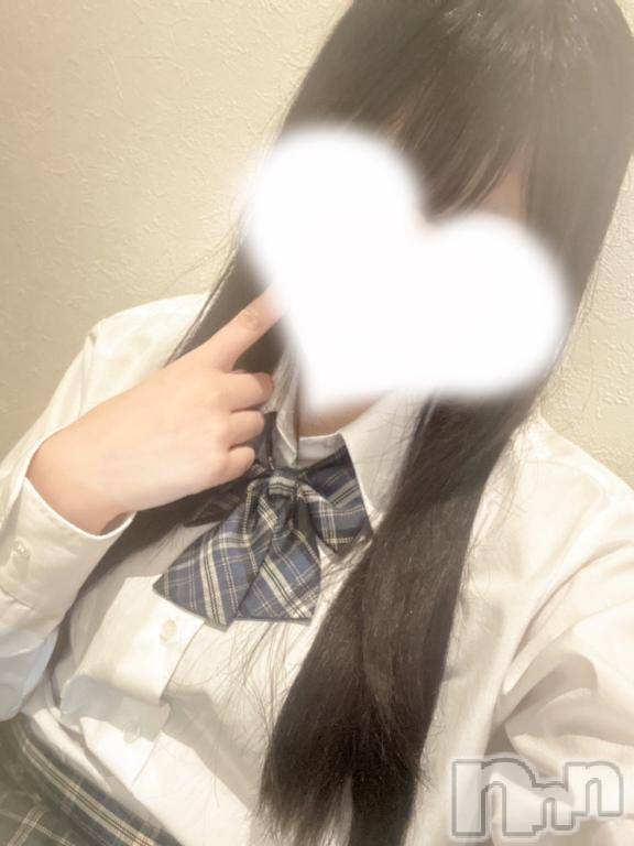 長岡デリヘル純・無垢(ジュンムク)れいな(20)の2025年6月4日写メブログ「れいな出勤!ドキドキな1日💋」