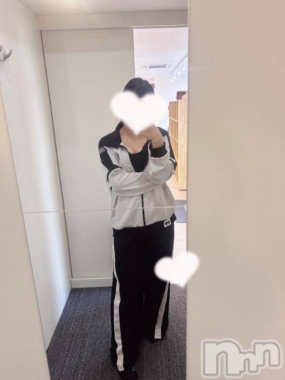 長岡デリヘル純・無垢(ジュンムク)れいな(20)の2025年7月5日写メブログ「れいなの趣味…💭」