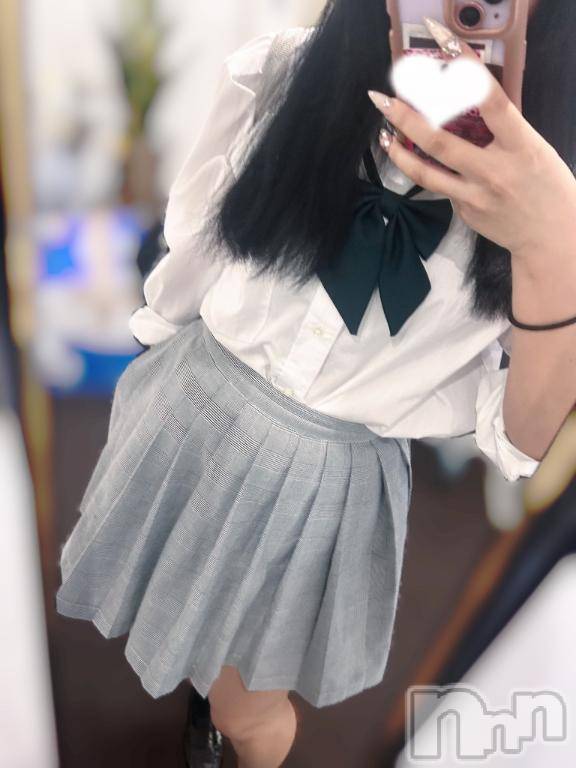 長岡デリヘル純・無垢(ジュンムク)れいな(20)の2025年8月13日写メブログ「よく言われる事…💭」