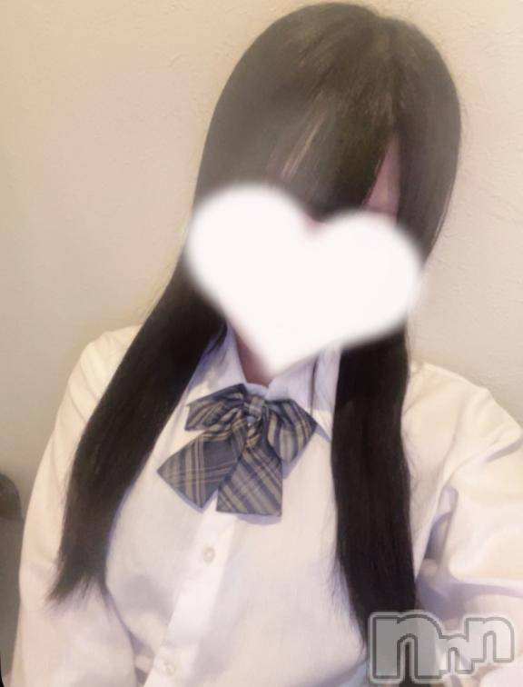 長岡デリヘル純・無垢(ジュンムク)れいな(20)の2025年10月5日写メブログ「どうしたい？♡」