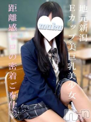 れいな(20) 身長160cm、スリーサイズB87(E).W57.H84。長岡デリヘル 純・無垢(ジュンムク)在籍。