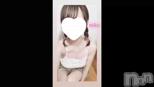 Ļη&#x1F467;&#x1F3FB;&#x200E;&#x2661;