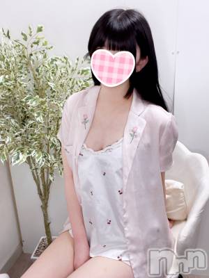 体験うみちゃん(19) 身長156cm、スリーサイズB88(E).W56.H85。新潟手コキ sleepy girl(スリーピーガール)在籍。