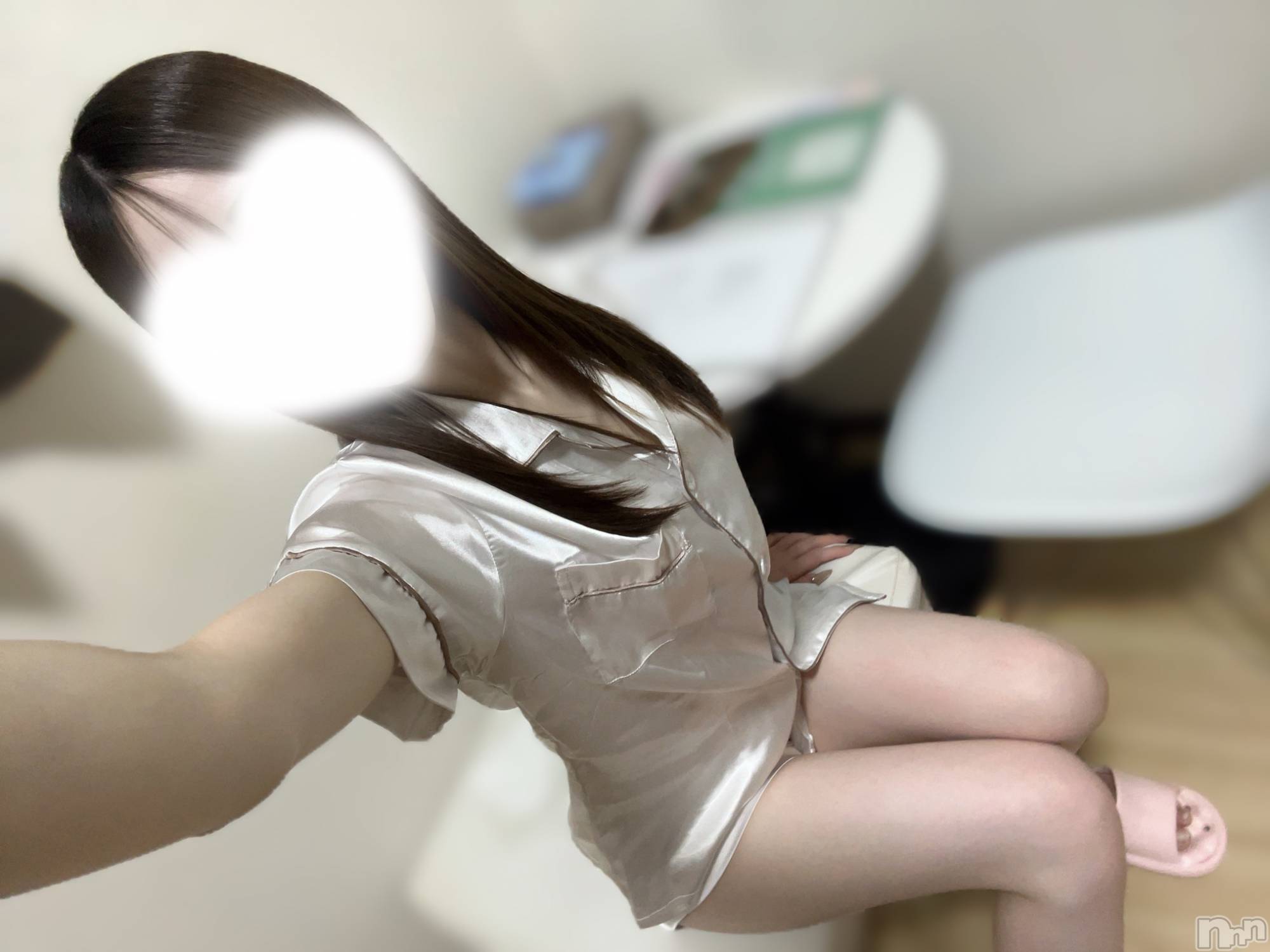 新潟メンズエステMYIRO　-マイロ-(マイロ)るあ(24)の2026年4月21日写メブログ「⚠️チャットください」