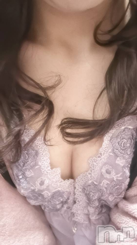 新潟おっパブSUPER ANGEL(スーパーエンジェル) 橘 ゆん(20)の2月6日写メブログ「チョコほしい？❤️🍫」