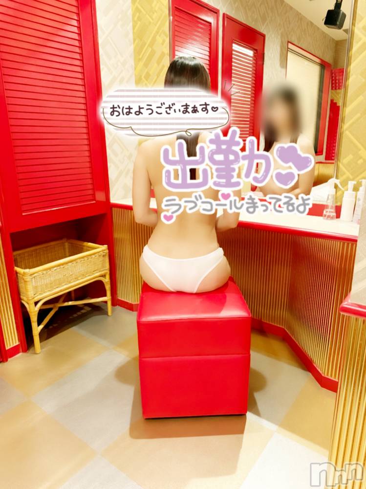 新潟デリヘル人妻不倫処　桃屋　新潟店(ヒトヅマフリンドコロモモヤ) なな・新人奥様(32)の11月13日写メブログ「ポッキーの日」