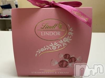 新潟デリヘル 人妻不倫処　桃屋　新潟店(ヒトヅマフリンドコロモモヤ) なな・癒し系彼女(32)の3月12日写メブログ「リンツ🍫」