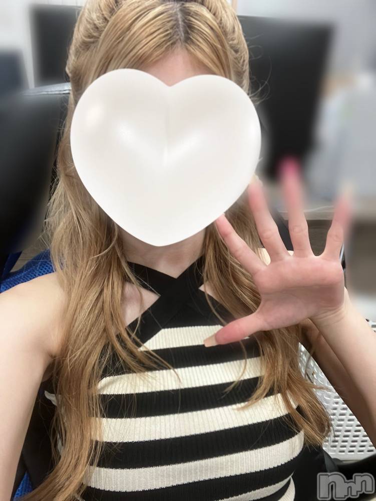 新潟デリヘルアンフィール-地元新潟の厳選された素人女性のみ-(アンフィール) 【新人】るな★未経験綺麗系(18)の8月7日写メブログ「わーい💖💖」
