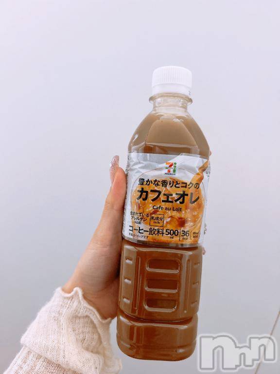 新潟デリヘル新潟デリヘル倶楽部(ニイガタデリヘルクラブ)りな(19)の2025年7月23日写メブログ「カフェオレ大好きです︎💕︎︎💕︎」