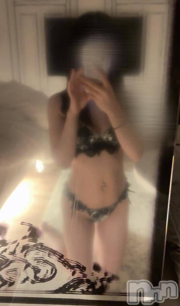 新潟手コキ新潟風俗Noel-ノエル-(ノエル)体験ねね(21)の2025年7月5日写メブログ「白黒🤍🖤」
