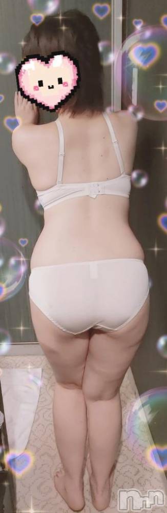 新潟デリヘル奥様特急 新潟店(オクサマトッキュウニイガタテン) はなび(30)の9月30日写メブログ「プリティー⁉️」