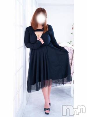 みか(26) 身長157cm、スリーサイズB90(G以上).W60.H87。上越デリヘル HONEY(ハニー)在籍。