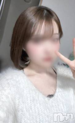 みく(22) 身長153cm、スリーサイズB84(C).W55.H83。新潟風俗エステ La Muse(ラミューズ)在籍。