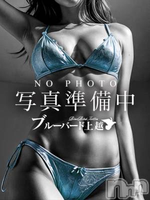 るい(23)身長163cm、スリーサイズB88(F).W56.H84。長岡デリヘル BLUE BIRD長岡店(ブルーバードナガオカテン)在籍。