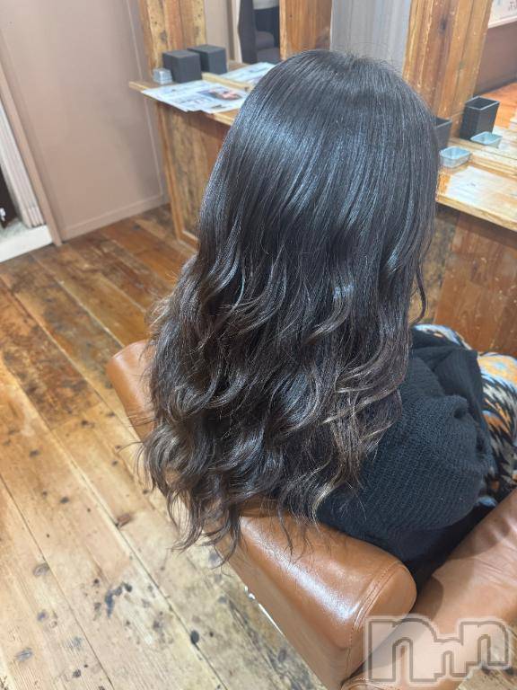 新潟デリヘル奥様特急 新潟店(オクサマトッキュウニイガタテン)みつり(20)の2025年11月13日写メブログ「今日から^_^」