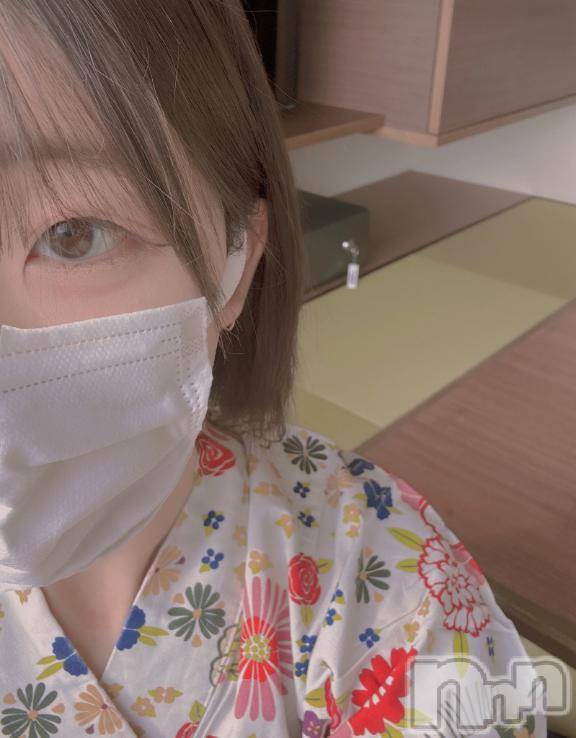 上越デリヘルHONEY(ハニー)かぐら(♪)(23)の2025年7月1日写メブログ「🍉7月の出勤予定🌻」