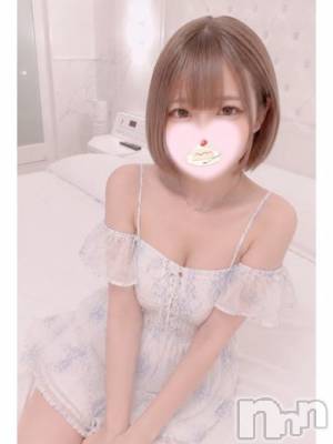 かぐら(♪)(23) 身長163cm、スリーサイズB84(C).W56.H83。上越デリヘル HONEY(ハニー)在籍。