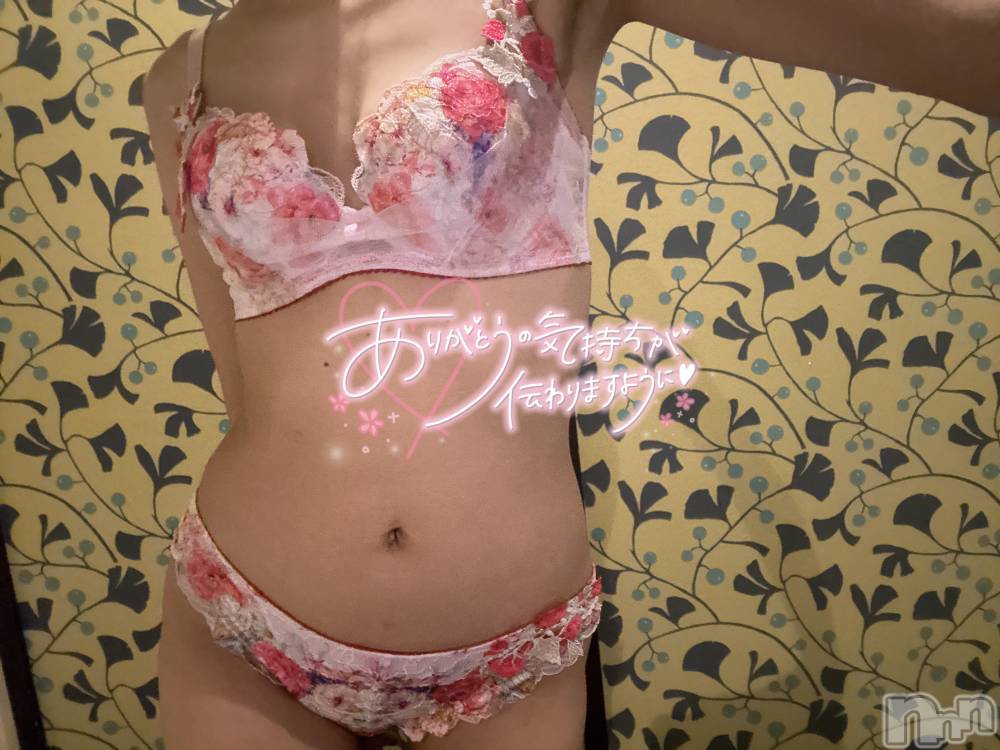 新潟デリヘル人妻不倫処　桃屋　新潟店(ヒトヅマフリンドコロモモヤ) はづき・新人奥様(37)の10月9日写メブログ「刺激すぎた夜」