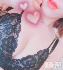 新潟人妻デリヘル人妻不倫処　桃屋　新潟店(ヒトヅマフリンドコロモモヤ) さくら・新人奥様(28)の8月22日写メブログ「出勤しました🐰❤️」