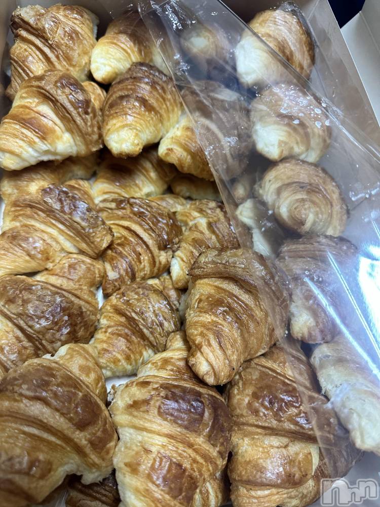 ���ᥭ��Х��顦�����CLUB ASLI(����֥�����) �Ҥ����11��28���̥�֥����ֿ��ͤ���ĺ���ޤ���🥐��