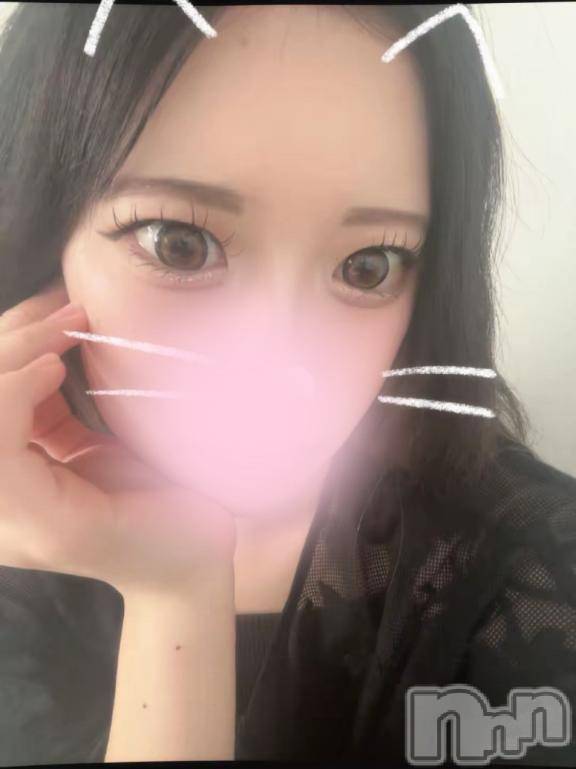 新潟デリヘルLas Vegas(ラスベガス) しゅり(19)の8月8日写メブログ「今待機中です🥺💖」