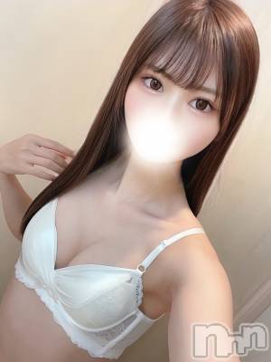 りぼん(21) 身長160cm、スリーサイズB87(D).W55.H83。上越デリヘル BLUE BIRD上越店(ブルーバード上越店)在籍。