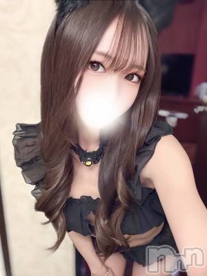 いろは(22) 身長152cm、スリーサイズB86(D).W55.H83。 BLUE BIRD上越店在籍。