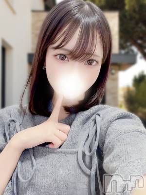 ゆりあ(22) 身長153cm、スリーサイズB87(D).W56.H84。 BLUE BIRD上越店在籍。